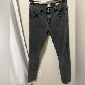 Men’s Frame Slim Jean  *MAKE AN OFFER*